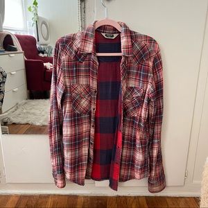 salt valley western // urban outfitters // plaid flannel long sleeve button up